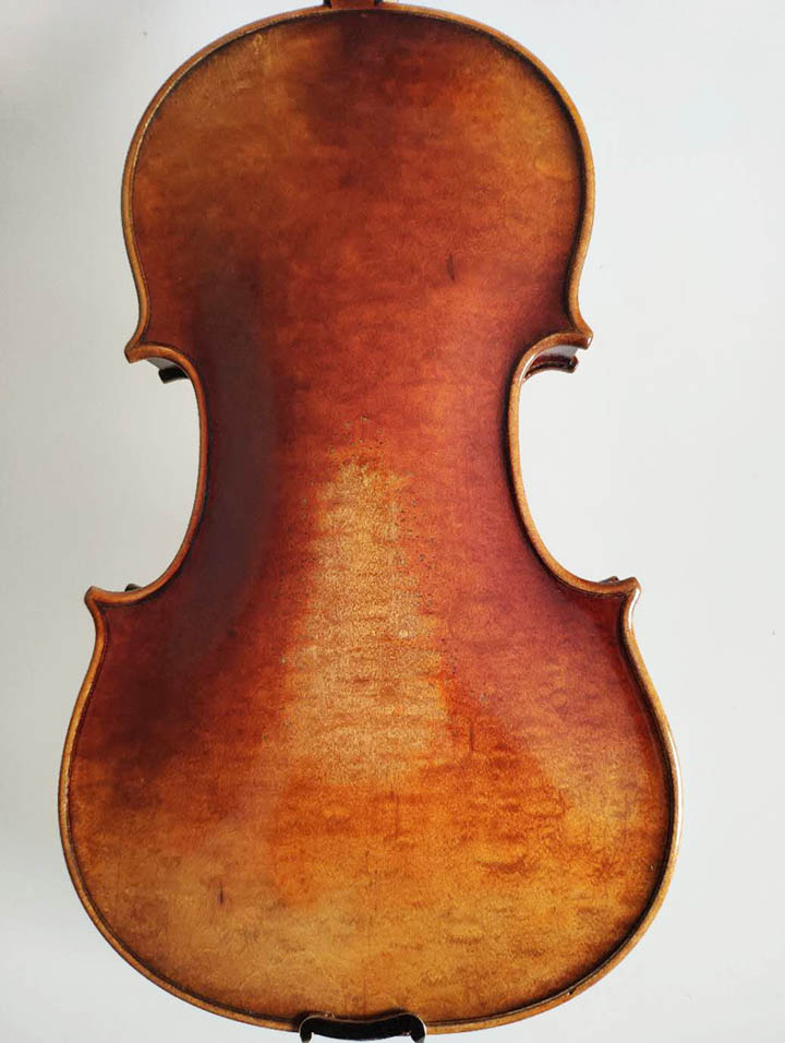 仿舊旋切歐料琴