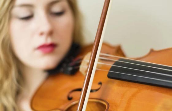 辛德勒名單的小提琴曲子叫什么？