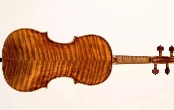 小提琴耶穌瓜奈利 1743“Brusilow” — 從古典經(jīng)典中逆襲