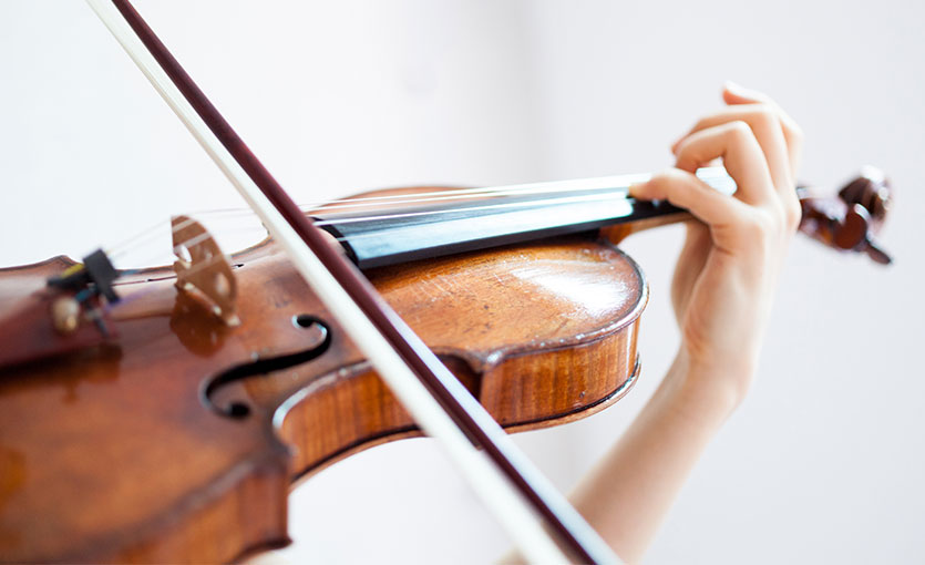 《看琴說話》- 看美國制琴師輕體提琴 有感