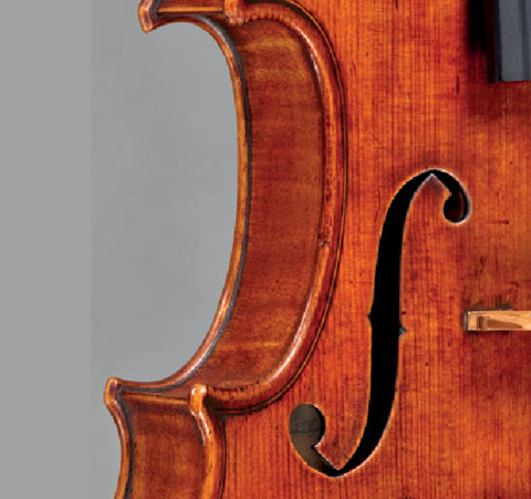 卡洛?白貢齊1735 'Baron Knoop' 小提琴'Baron Knoop' 小提琴的左側(cè) f 孔