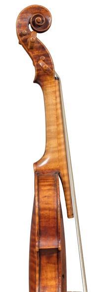 圖2 Girolamo Amati的1613年小提琴短笛的原始琴頸和指板。頸后跟釘并粘在頂部塊的肋條外側